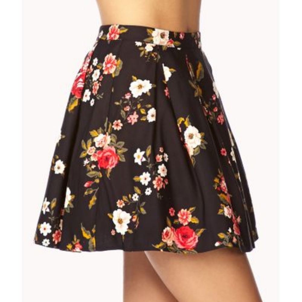 ▪︎Forever 21▪︎Floral Box Pleated Skirt - Picture 2 of 7